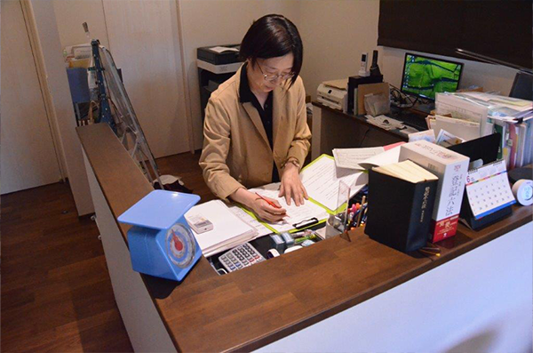 司法書士・行政書士　井田琴美